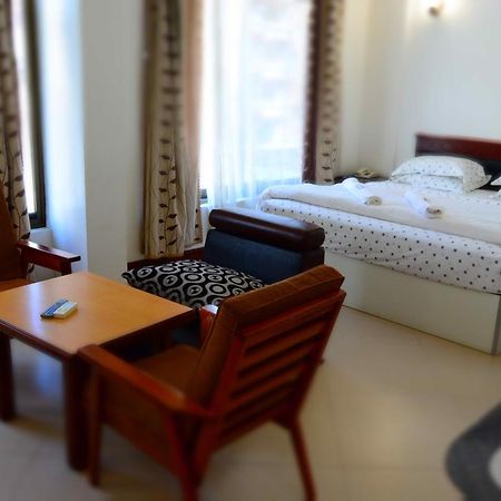 Florida Executive Inn Dár Al-Szalám Kültér fotó