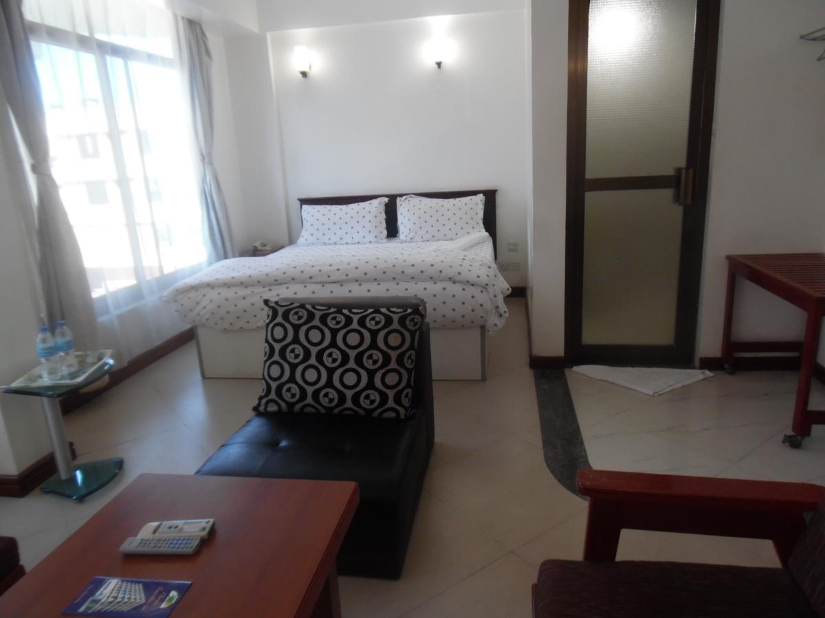 Florida Executive Inn Dár Al-Szalám Kültér fotó